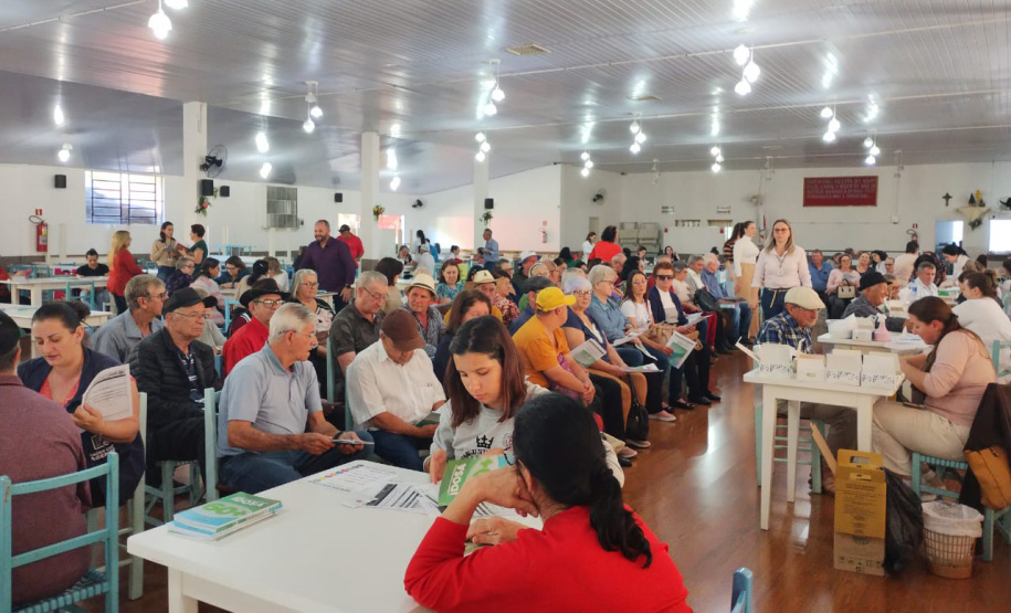 SESA CAPACITA PROFISSIONAIS IDOSOS