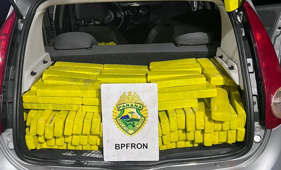 Batalhão de Fronteira da PMPR apreende mais de 500 kg de maconha em São Miguel do Iguaçu