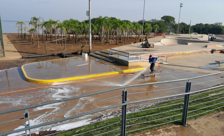 SANEPAR ABASTECIMENTO E LIMPEZA RS