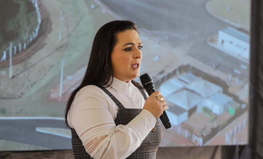 Carambeí, 13 de junho de 2024 - O governador Carlos Massa Ratinho Jr visita a nova fábrica de garrafas da Ambev, que está sendo construída em Carambeí, nos Campos Gerais.