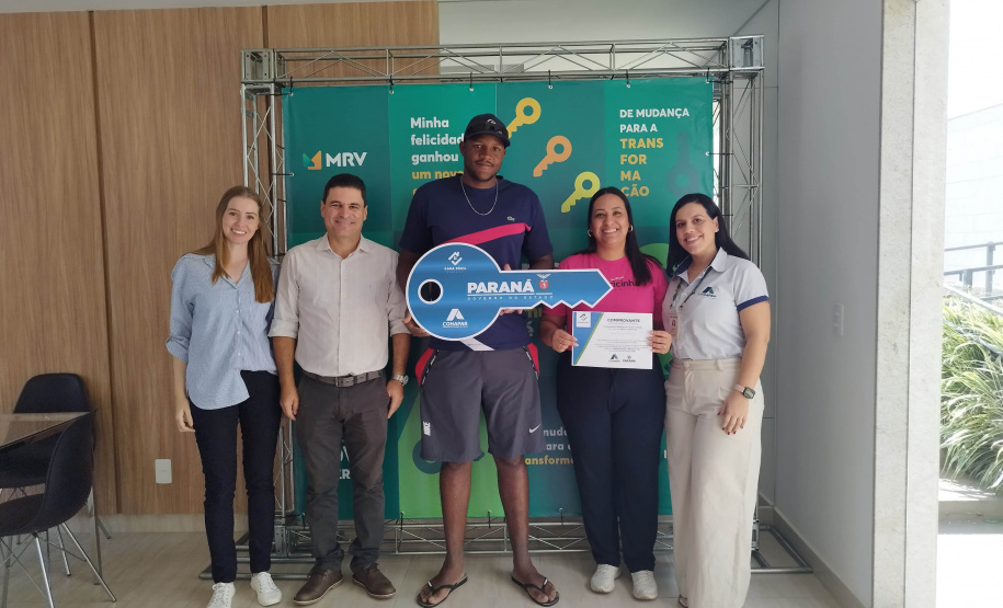 entrega do Parque Ayala III em Arapongas