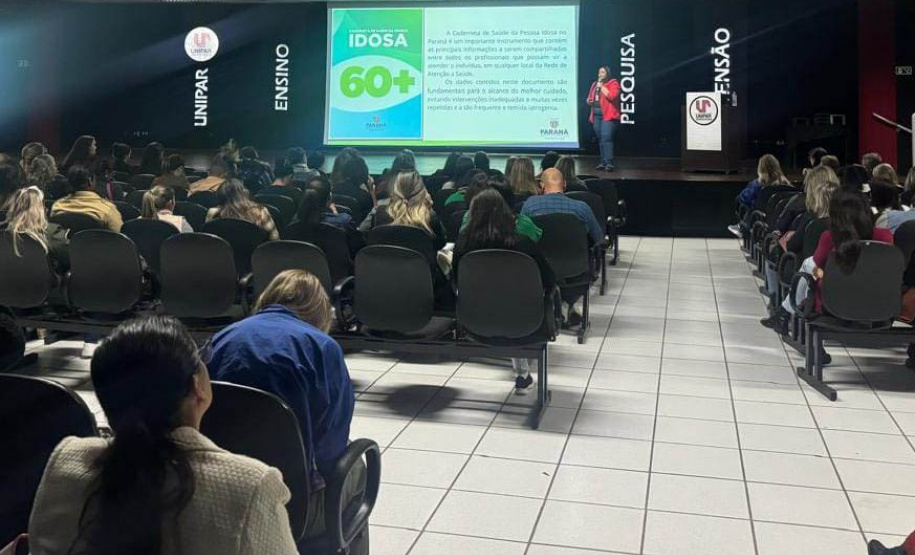 Saúde realiza capacitação de profissionais e mutirão da pessoa idosa na Região Oeste