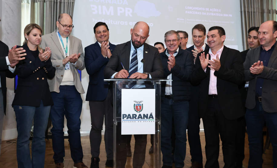 O Governo do Estado, por meio da Secretaria de Infraestrutura e Logística (SEIL), lançou oficialmente nesta terça-feira (25) a 2ª edição da Jornada BIM: Prefeituras em Foco, que ocorrerá de 2 a 4 de julho, em Curitiba.