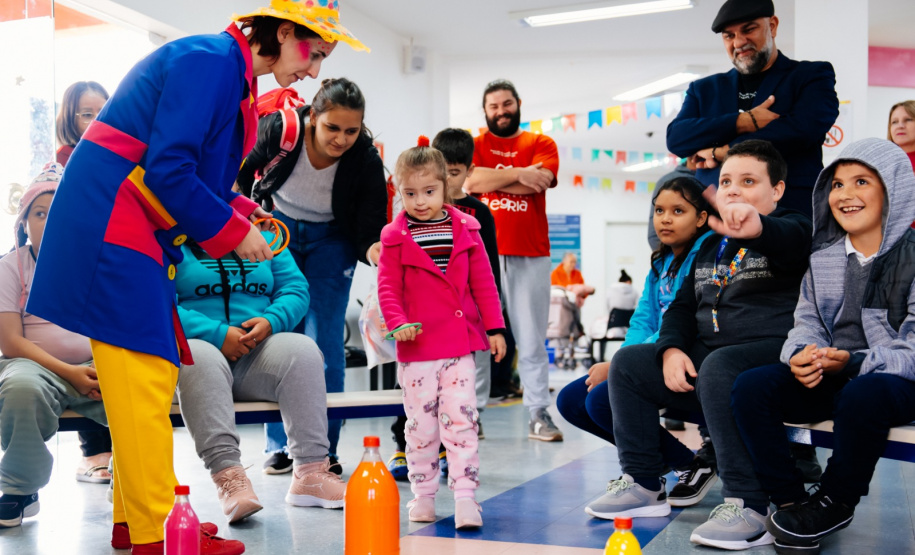 Pacientes do Hospital Infantil Waldemar Monastier entram no clima das festas juninas com o “Medicando Alegria”