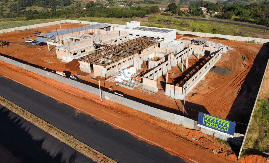 OBRAS JACAREZINHO