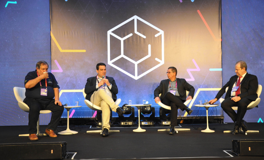 Com aumento de investimentos em ciência, lideranças reconhecem o  papel do governo para o desenvolvimento estadual