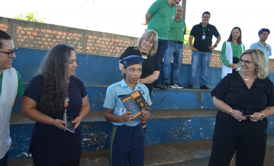 Estudante do Norte do Paraná vence concurso de redação e se tornará jovem senadora por quatro dias