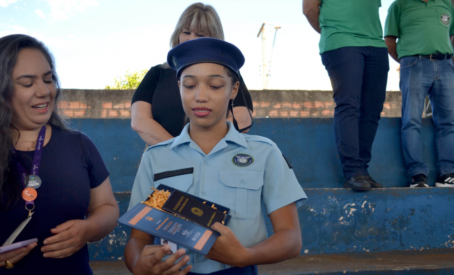 Estudante do Norte do Paraná vence concurso de redação e se tornará jovem senadora por quatro dias