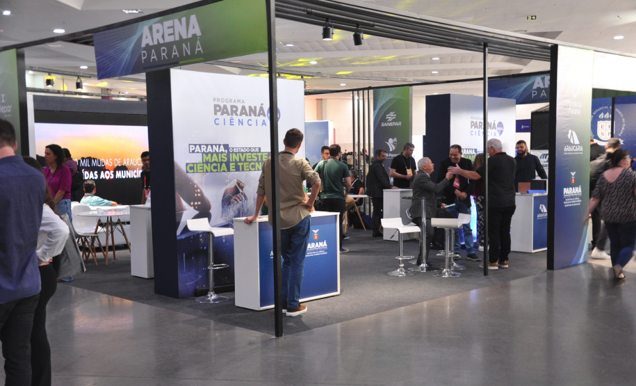 Com aumento de investimentos em ciência, lideranças reconhecem o  papel do governo para o desenvolvimento estadual