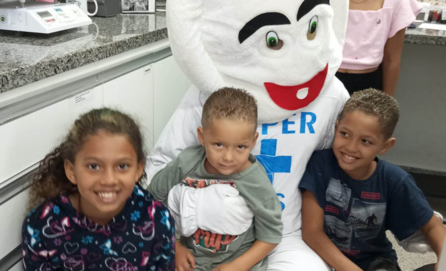 Mais de 70 mil crianças são imunizadas no Dia D contra a poliomielite em todo o Paraná