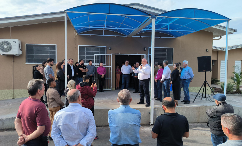 Com recursos do Estado, Clínica de Hemodiálise de Castro é reativada