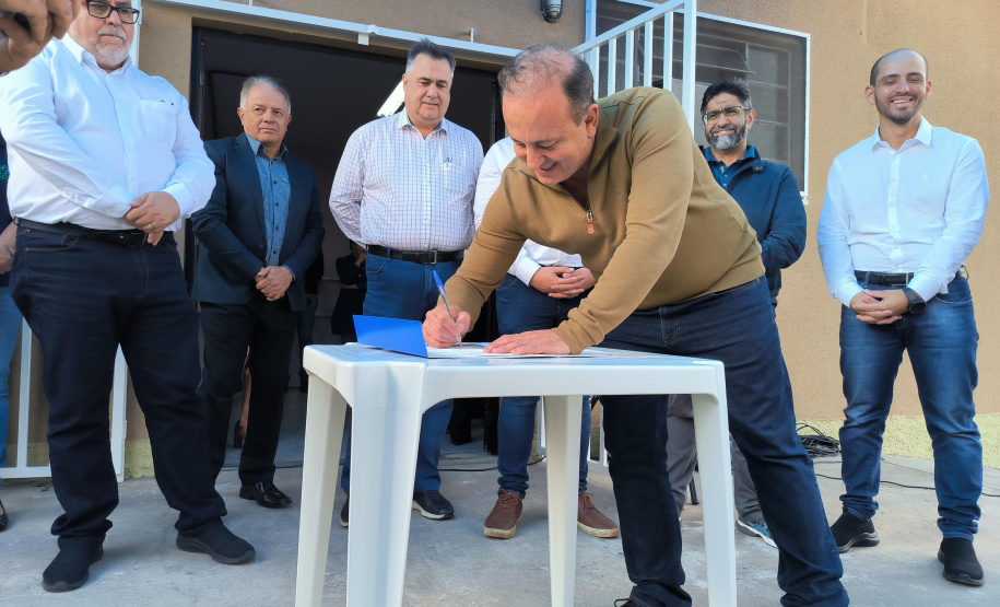 Com recursos do Estado, Clínica de Hemodiálise de Castro é reativada