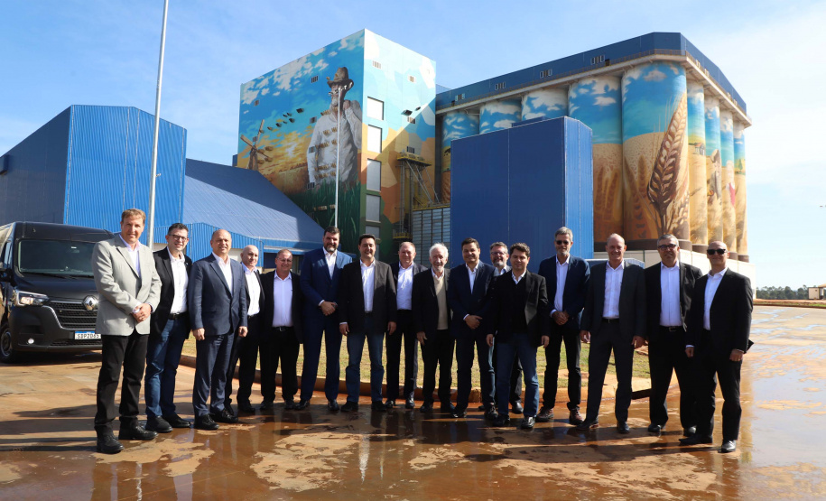 O governador Carlos Massa Ratinho Junior participou nesta quinta-feira (6), em Ponta Grossa, da inauguração da Maltaria Campos Gerais, localizada próximo ao limite com o município de Carambeí.