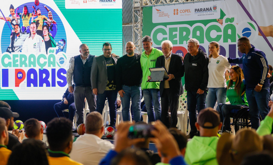 Governador em exercício Darci Piana participa do evento Transformando Pessoas, Formando Vencedores, evento que reuniu atletas e técnicos paranaenses que vão participar dos Jogos Olímpicos e Paralímpicos de Paris 2024.  Foto: Gabriel Rosa/AEN