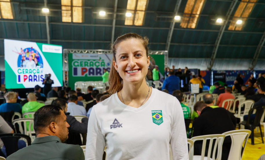 Governador em exercício Darci Piana participa do evento Transformando Pessoas, Formando Vencedores, evento que reuniu atletas e técnicos paranaenses que vão participar dos Jogos Olímpicos e Paralímpicos de Paris 2024.  Foto: Gabriel Rosa/AEN