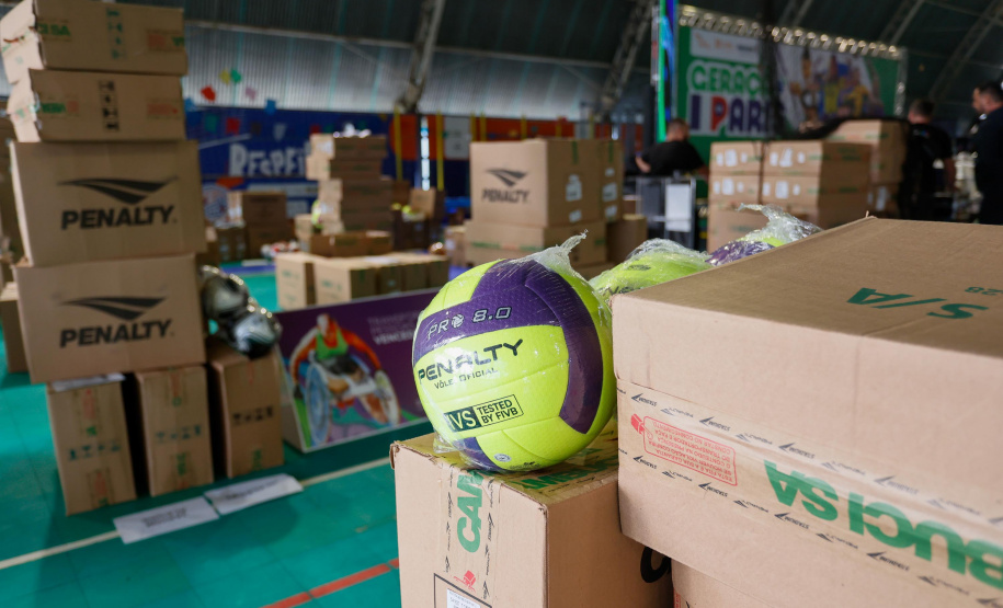 Governador em exercício Darci Piana participa do evento Transformando Pessoas, Formando Vencedores, evento que reuniu atletas e técnicos paranaenses que vão participar dos Jogos Olímpicos e Paralímpicos de Paris 2024.  Foto: Gabriel Rosa/AEN