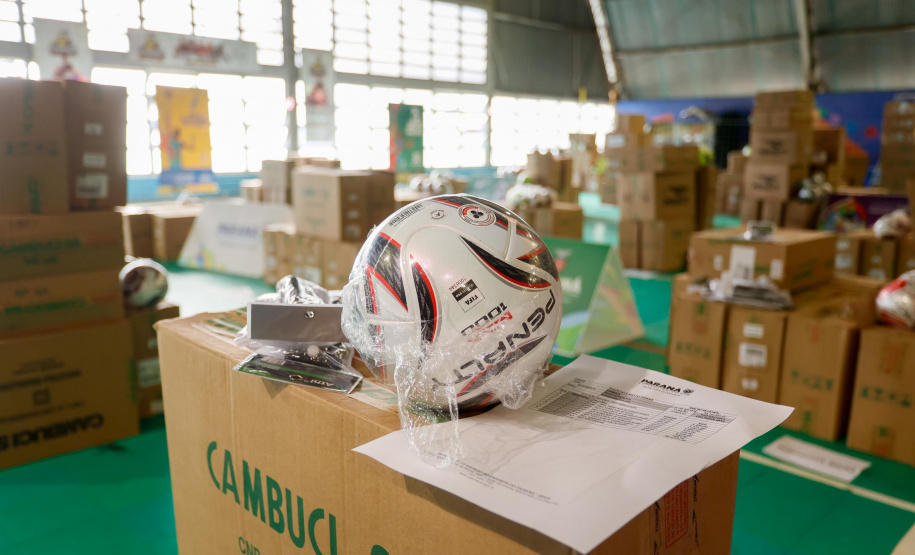 Governador em exercício Darci Piana participa do evento Transformando Pessoas, Formando Vencedores, evento que reuniu atletas e técnicos paranaenses que vão participar dos Jogos Olímpicos e Paralímpicos de Paris 2024.  Foto: Gabriel Rosa/AEN