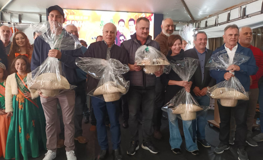 Cerro Azul promove Festa da Ponkan com apoio do Governo do Estado