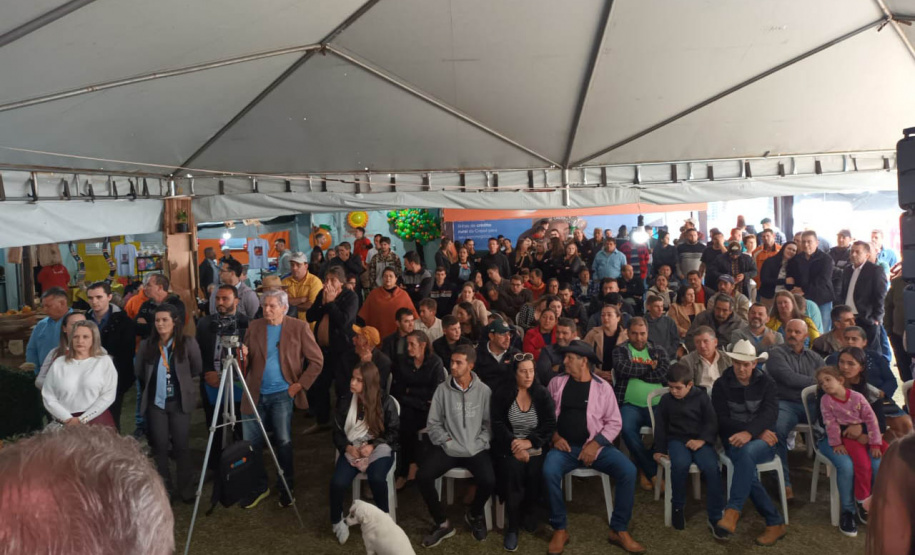 Cerro Azul promove Festa da Ponkan com apoio do Governo do Estado