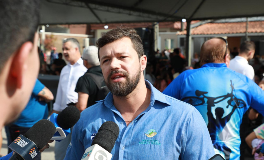 O governador Carlos Massa Ratinho Junior anunciou neste sábado (22), no balneário de Praia de Leste, o projeto de modernização da orla de Pontal do Paraná e um pacote de investimentos para a cidade que ultrapassará R$ 96 milhões