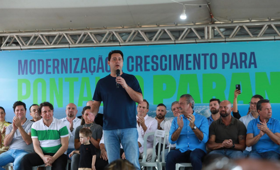 O governador Carlos Massa Ratinho Junior anunciou neste sábado (22), no balneário de Praia de Leste, o projeto de modernização da orla de Pontal do Paraná e um pacote de investimentos para a cidade que ultrapassará R$ 96 milhões