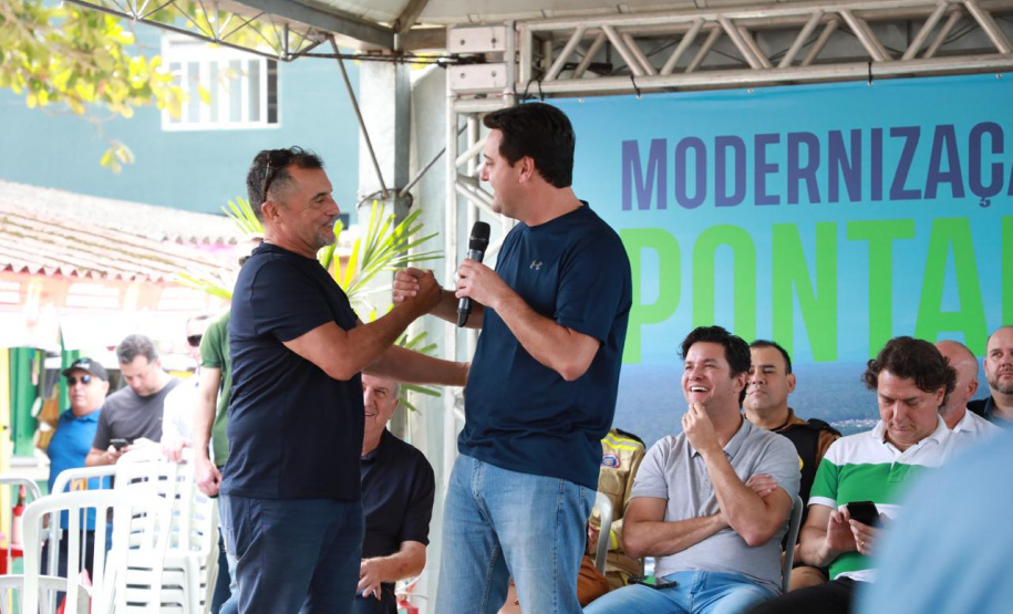 O governador Carlos Massa Ratinho Junior anunciou neste sábado (22), no balneário de Praia de Leste, o projeto de modernização da orla de Pontal do Paraná e um pacote de investimentos para a cidade que ultrapassará R$ 96 milhões