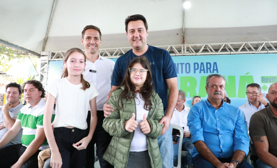 O governador Carlos Massa Ratinho Junior anunciou neste sábado (22), no balneário de Praia de Leste, o projeto de modernização da orla de Pontal do Paraná e um pacote de investimentos para a cidade que ultrapassará R$ 96 milhões