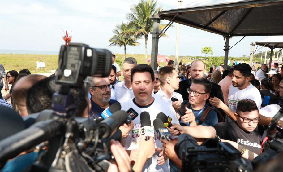 O governador Carlos Massa Ratinho Junior anunciou neste sábado (22), no balneário de Praia de Leste, o projeto de modernização da orla de Pontal do Paraná e um pacote de investimentos para a cidade que ultrapassará R$ 96 milhões