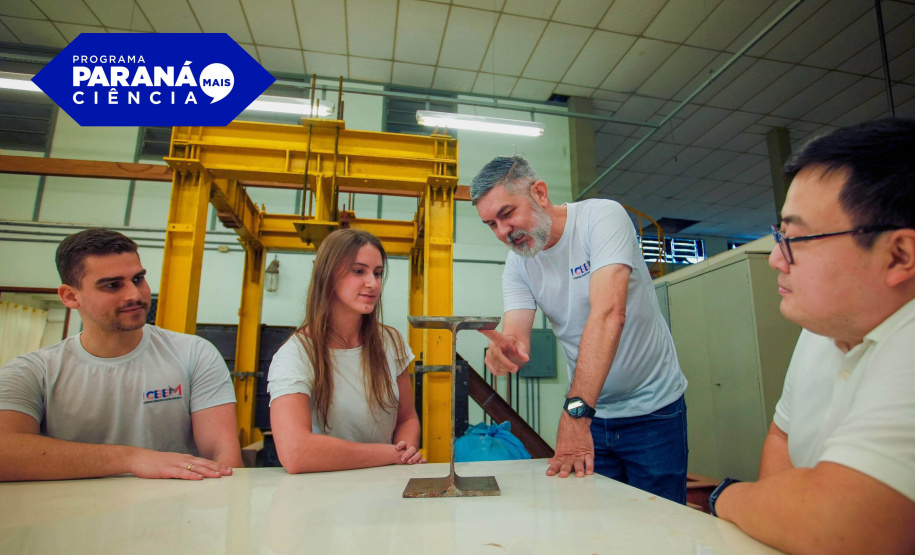 Pesquisa desenvolvida na UEM aponta viabilidade do aço reforçado por  nióbio para obras de construção