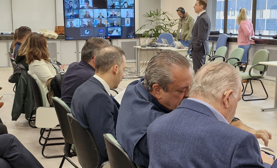 Reunião de conciliação na Justiça Federal começou a liberar os recursos da indenização da Petrobras.