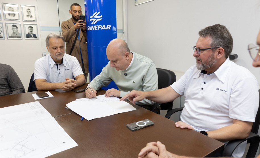Sanepar e Prefeitura de Antonina assinam protocolo de intenções para saneamento básico