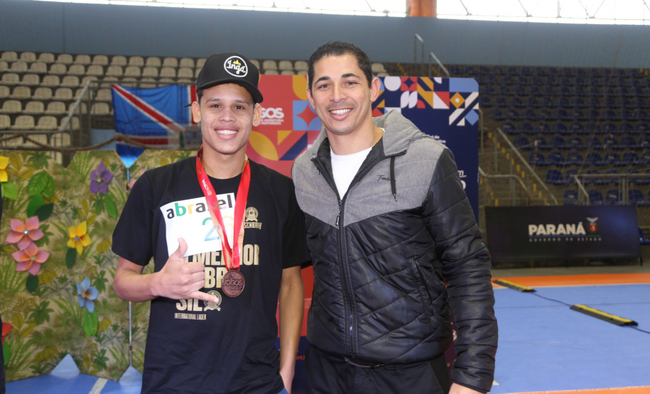 ESPORTE CORRIDA DOS GARÇONS