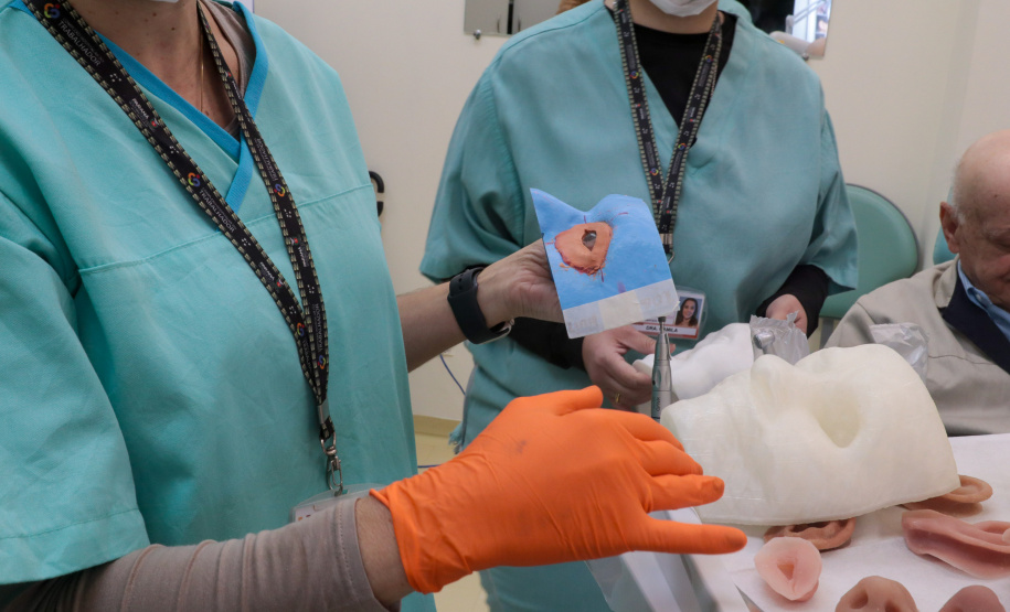 SESA PROTESES FACIAIS SUS