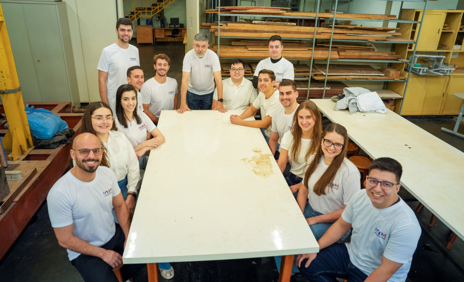 Pesquisa desenvolvida na UEM aponta viabilidade do aço reforçado por  nióbio para obras de construção