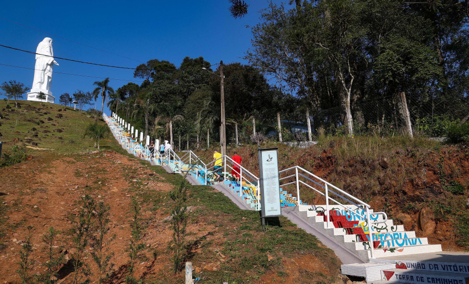 Escadaria Morro do Cristo Uniao da Vitória Foto Gilson Abreu
