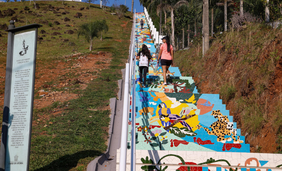 Escadaria Morro do Cristo Uniao da Vitória Foto Gilson Abreu