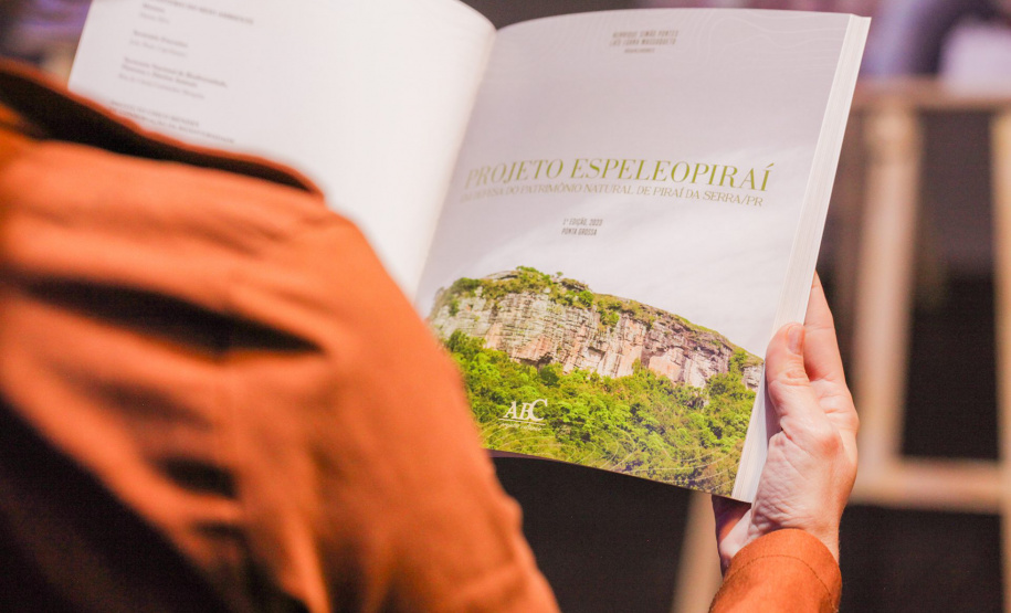 UEPG PESQUISA JABUTI ACADÊMICO