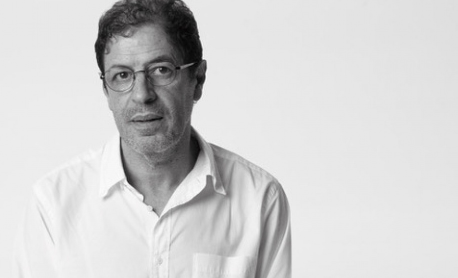 MUPA promove oficina e conversas sobre corpo, música e arquitetura com Guilherme Wisnik, José Wisnik e Francisco Fanucci