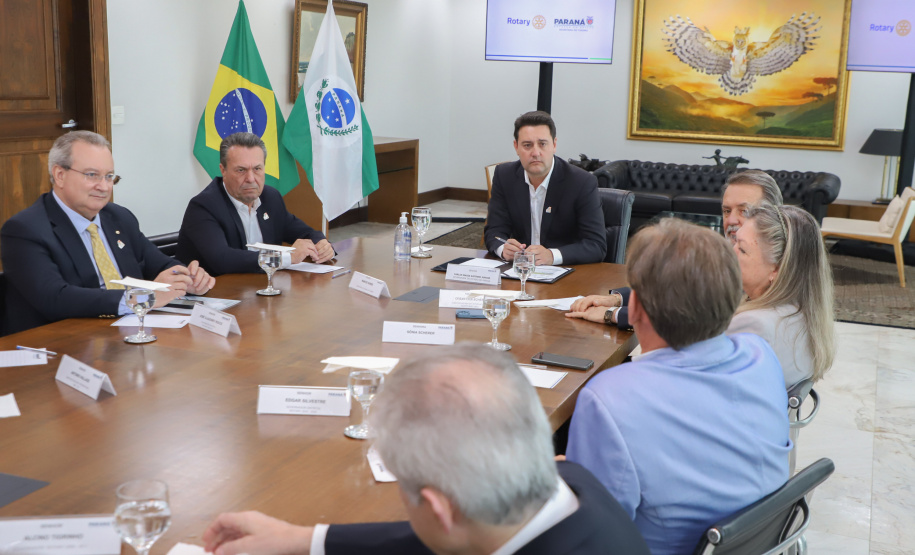 GOV REUNIÃO ROTARY
