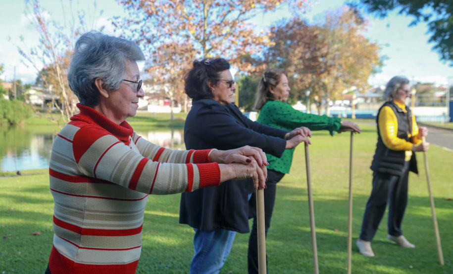 Expectativa de vida do Paraná ultrapassa 79 anos, aponta projeção do IBGE