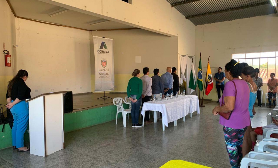 COHAPAR - Entrega de títulos de regularização fundiária em Japira