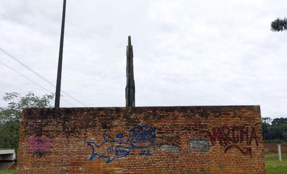 -DER/PR contrata restauração de monumento rodoviário de Poty Lazzarotto