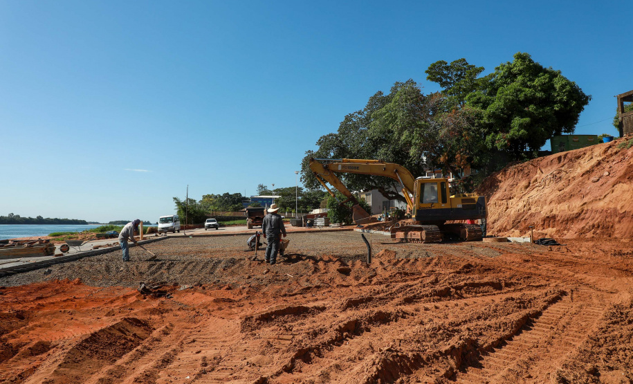 OBRAS NO NOROESTE – O Governo do Estado tem investido na melhoria de infraestrutura dos municípios da região Noroeste com o objetivo de potencializar o turismo às margens do Rio Paraná.