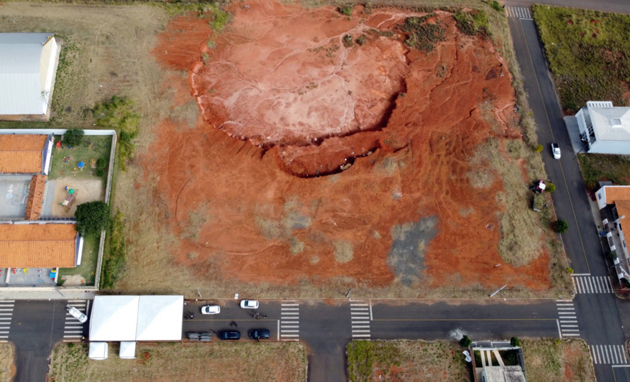 O Governo do Estado vai aportar R$ 12 milhões para a construção do Hospital Municipal de Imbituva, na região Centro-Sul do Paraná. A liberação foi assinada nesta quinta-feira (5) pelo governador em exercício Darci Piana