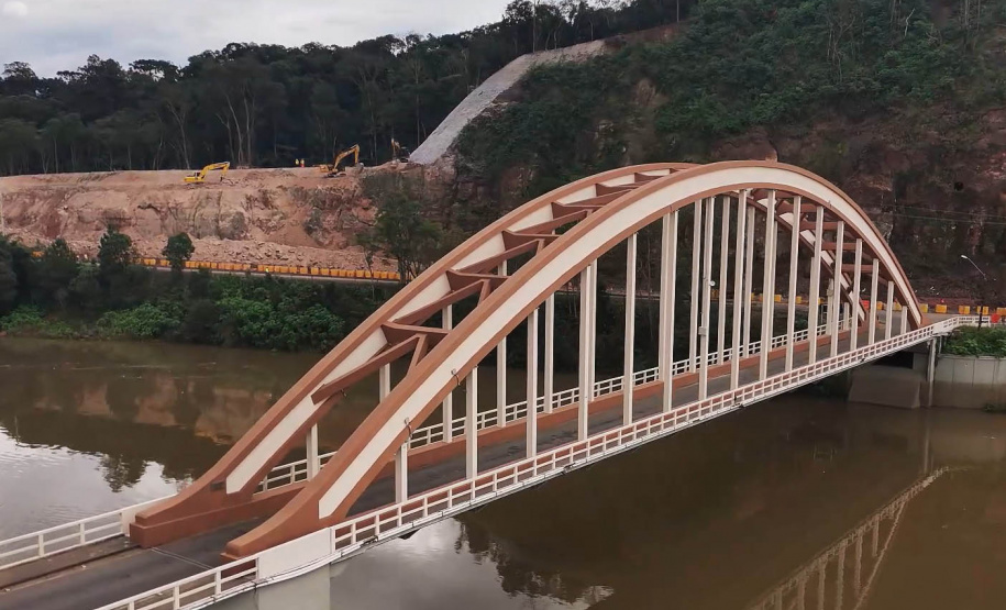 Ponte dos Arcos de União da Vitória foi reformada pelo DER/PR