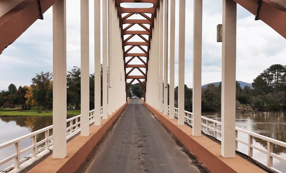 Ponte dos Arcos de União da Vitória foi reformada pelo DER/PR