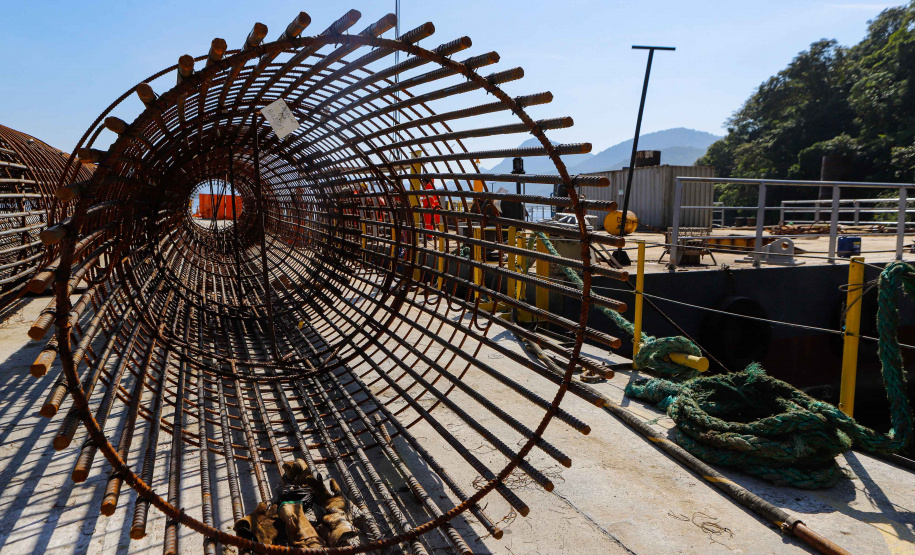 Com início do trecho estaiado, Ponte de Guaratuba chega a 11% de conclusão