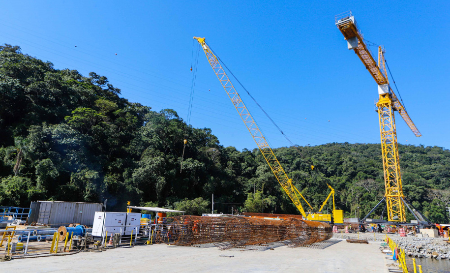 Com início do trecho estaiado, Ponte de Guaratuba chega a 11% de conclusão