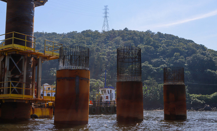 Com início do trecho estaiado, Ponte de Guaratuba chega a 11% de conclusão