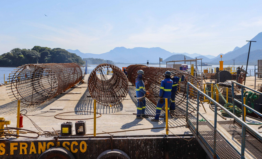 Com início do trecho estaiado, Ponte de Guaratuba chega a 11% de conclusão